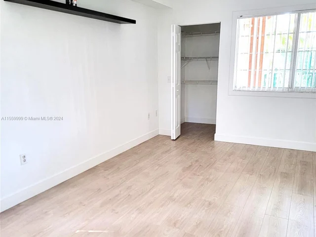 2015 SE 10th Ave # 102, Fort Lauderdale FL 33316