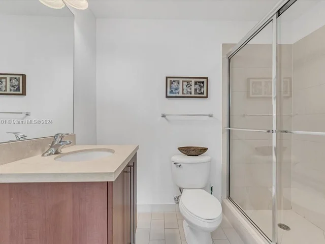 79 SW 12th St, Miami FL 33130