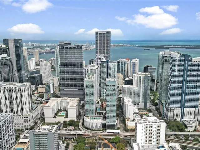 79 SW 12th St, Miami FL 33130