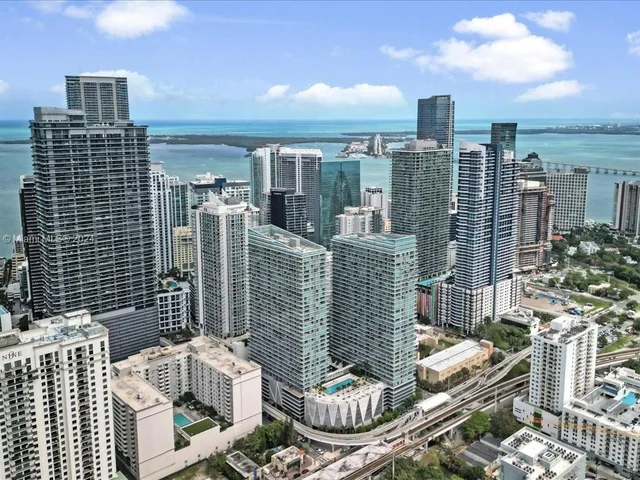 79 SW 12th St, Miami FL 33130