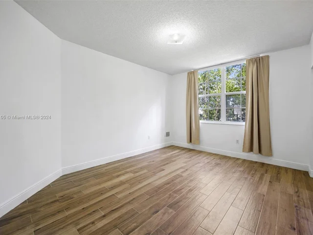 19901 E Country Club Dr # 2108, Aventura FL 33180