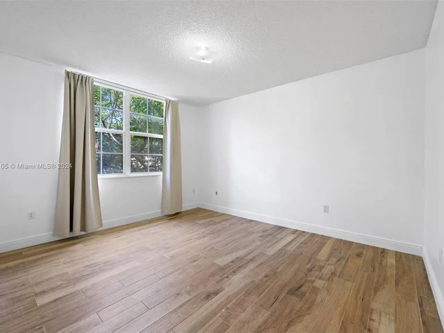 19901 E Country Club Dr # 2108, Aventura FL 33180