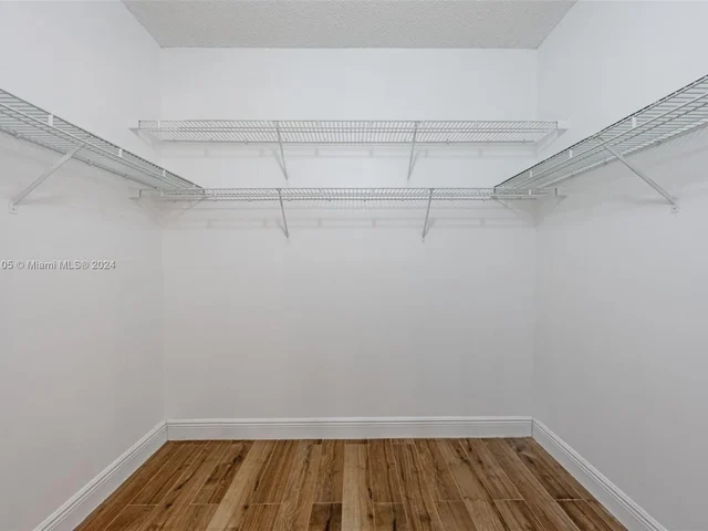 19901 E Country Club Dr # 2108, Aventura FL 33180