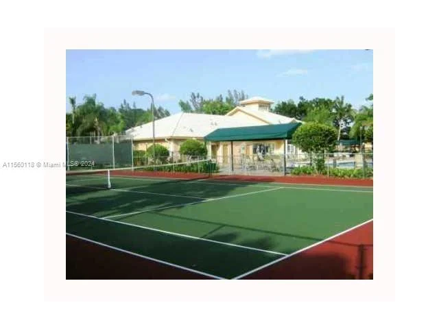 309 Palm Cir E # 309, Pembroke Pines FL 33025