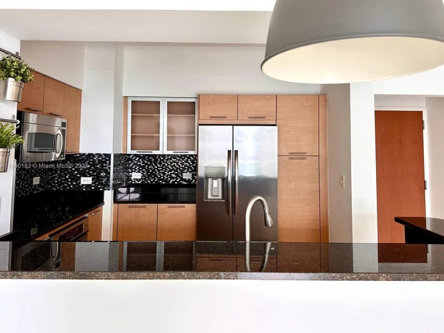 31 SE 5TH ST # 4017, Miami FL 33145