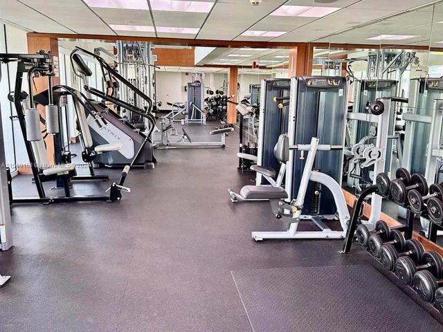 31 SE 5TH ST # 4017, Miami FL 33145