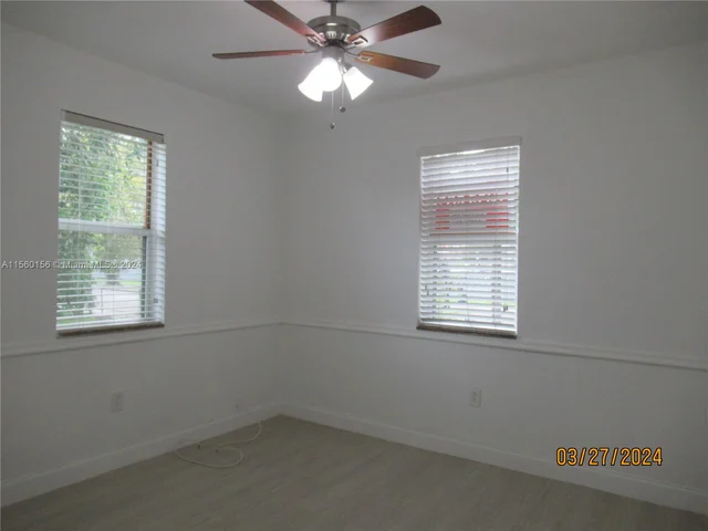 4245 SW 7th St, Miami FL 33134