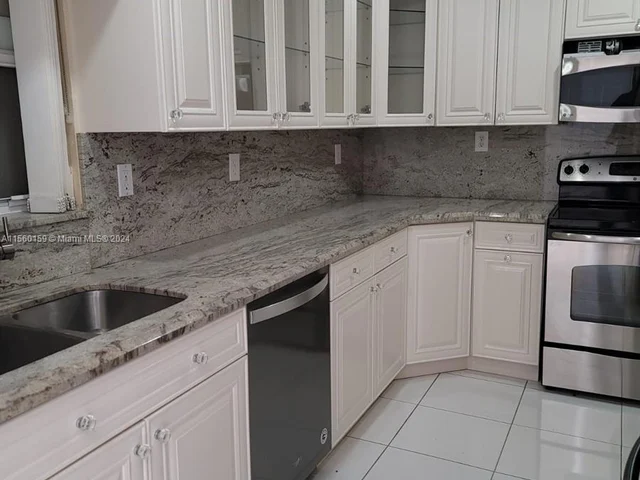 20249 NW 32nd Ave # 20249, Miami Gardens FL 33056