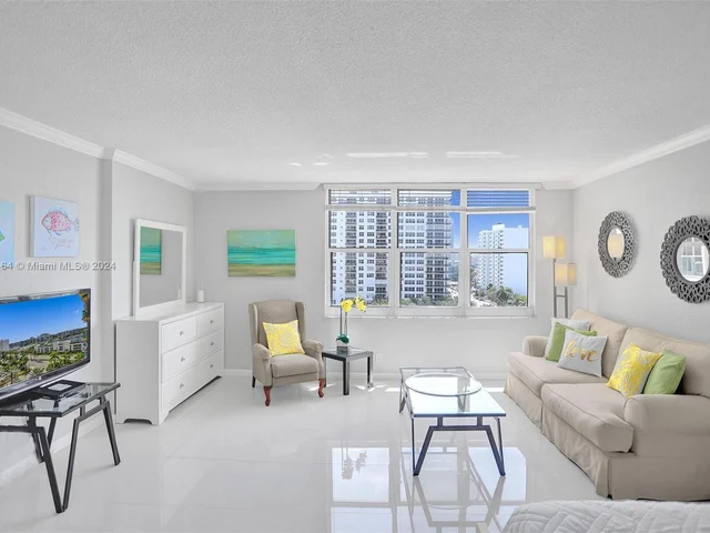 2501 S Ocean Dr, Hollywood FL 33019