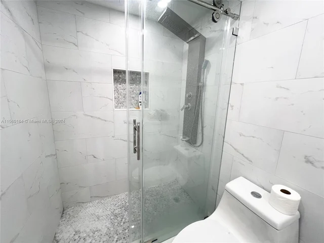 2501 S Ocean Dr, Hollywood FL 33019