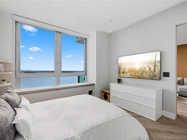 1331 Brickell Bay Dr # 2903, Miami FL 33131