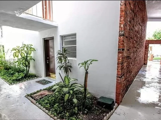 6505 Winfield Blvd # 9, Margate FL 33063