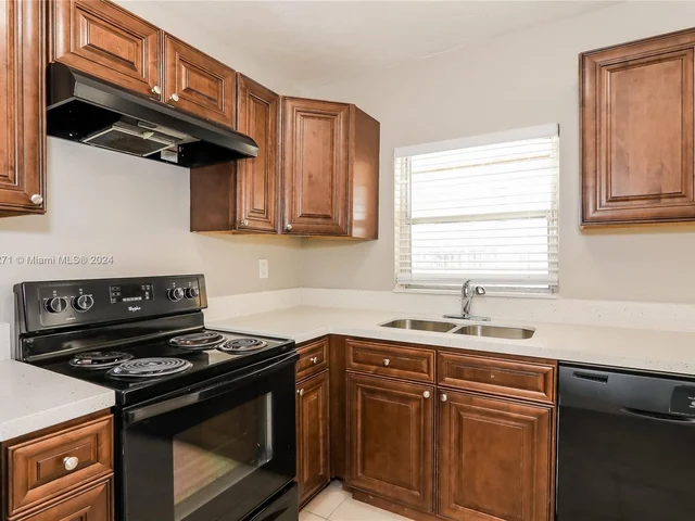 7816 Juniper St, Miramar FL 33023