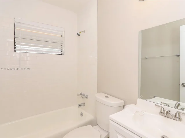 7816 Juniper St, Miramar FL 33023