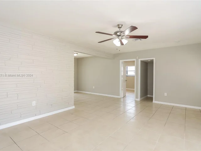 7816 Juniper St, Miramar FL 33023