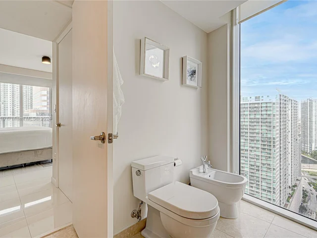 495 Brickell Ave # 3611, Miami FL 33131