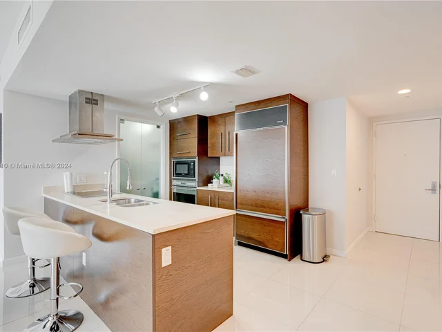 495 Brickell Ave # 3611, Miami FL 33131