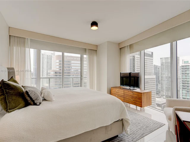 495 Brickell Ave # 3611, Miami FL 33131