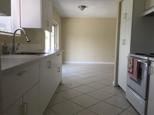 4005 NW 195th St # 0, Miami Gardens FL 33055