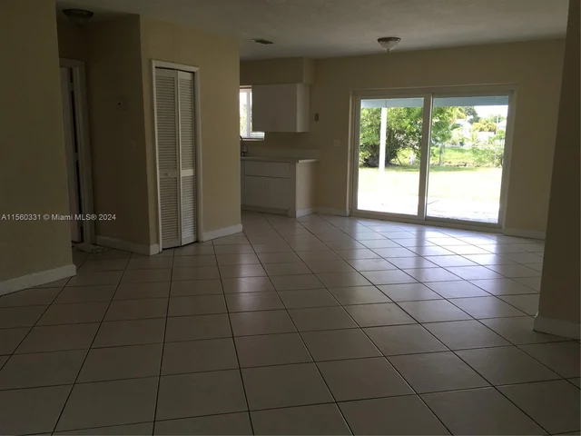 4005 NW 195th St # 0, Miami Gardens FL 33055