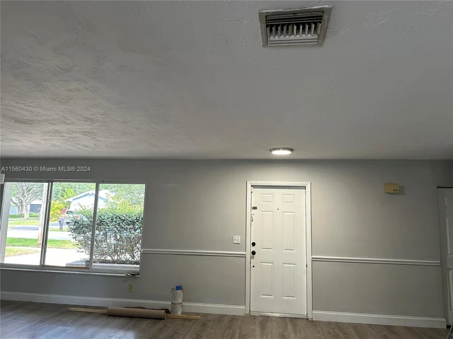 5711 SW 118th Ave, Cooper City FL 33330