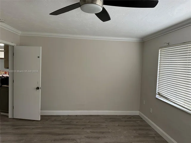 5711 SW 118th Ave, Cooper City FL 33330