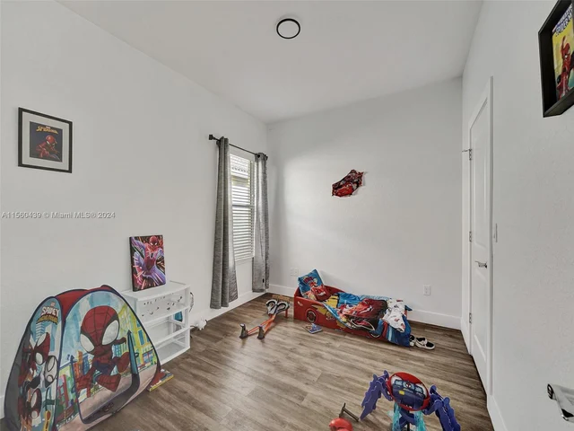 4334 Large Leaf Ln, Hollywood FL 33021