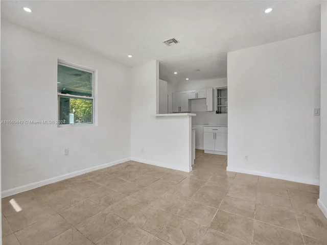 2319 NW 12th Ct, Fort Lauderdale FL 33311