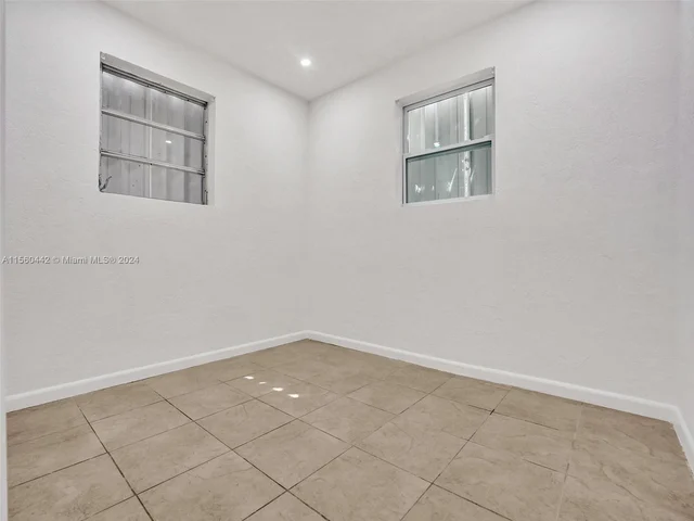 2319 NW 12th Ct, Fort Lauderdale FL 33311