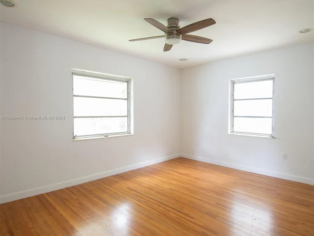 6090 SW 27th St # 1, Miami FL 33155