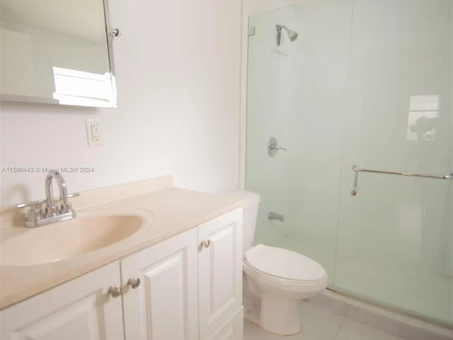 6090 SW 27th St # 1, Miami FL 33155