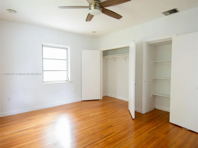 6090 SW 27th St # 1, Miami FL 33155