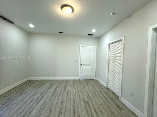 3039 SW 16th Ter # 0, Miami FL 33145