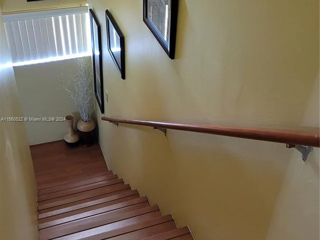 13731 SW 84th St, Miami FL 33183