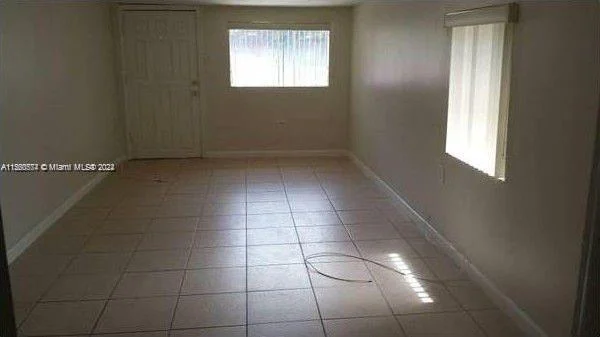 5627 Freedom St, Hollywood FL 33021