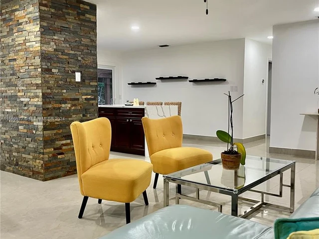 17180 N 64th Pl N, Loxahatchee FL 33470