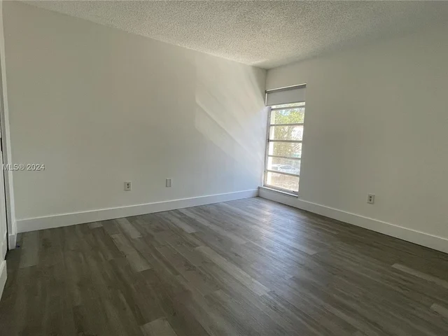 11925 NE 2nd Ave # B205, North Miami FL 33161