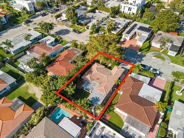 7513 Bounty Ave, North Bay Village FL 33141