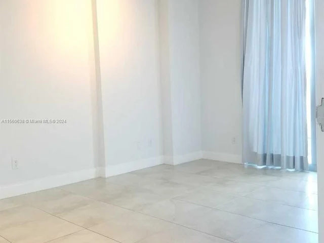 3029 NE 188th St # 323, Aventura FL 33180