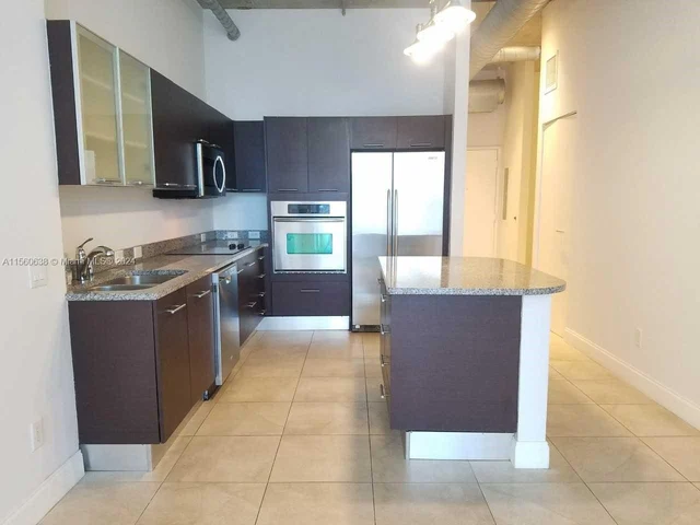 3029 NE 188th St # 323, Aventura FL 33180