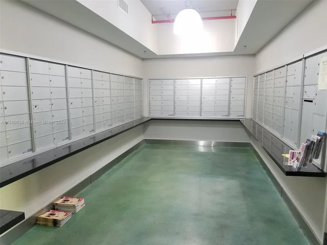 3029 NE 188th St # 323, Aventura FL 33180