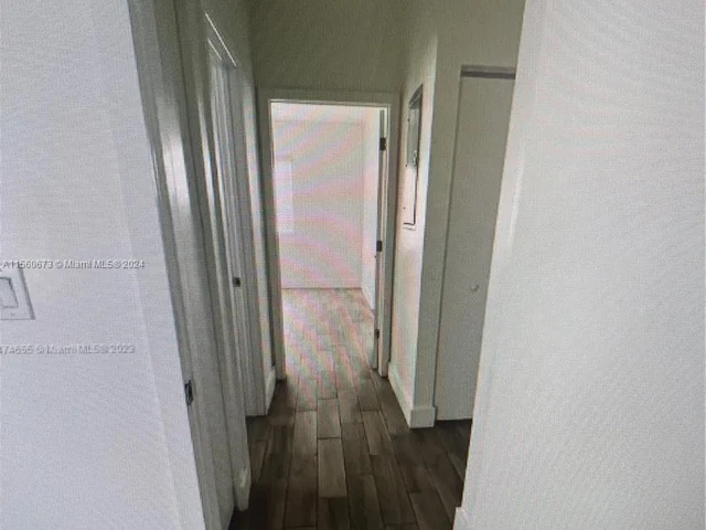 486 E 30th St # 102, Hialeah FL 33013