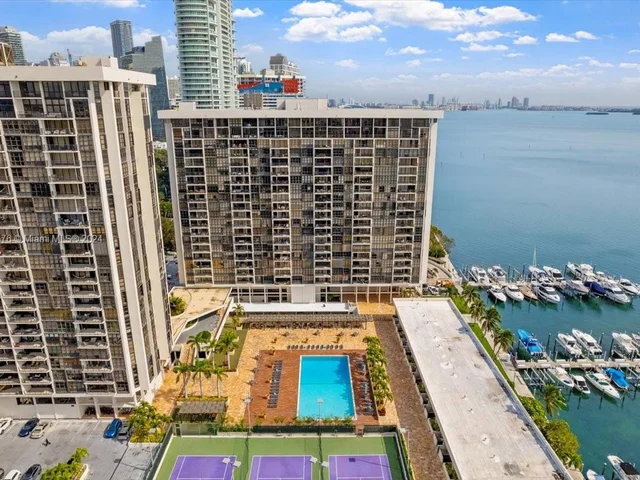 1865 BRICKELL Ave # A1005, Miami FL 33129