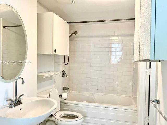 690 SW 1st Ct # 1026, Miami FL 33130