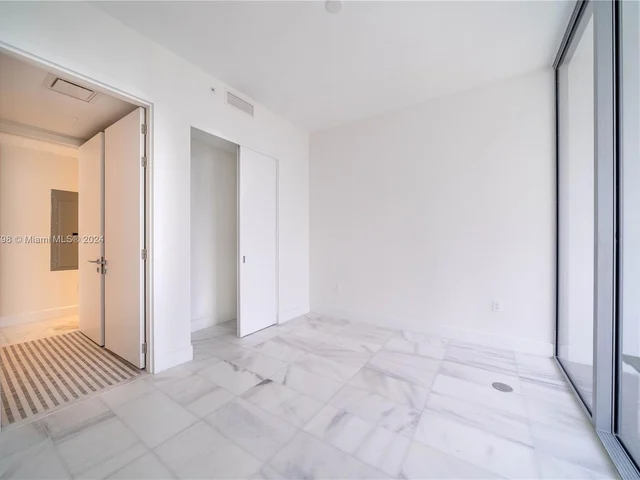 700 NE 26 TERRACE # 1806, Miami FL 33137