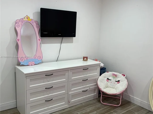 17958 SW 154th Ct # 0, Miami FL 33187