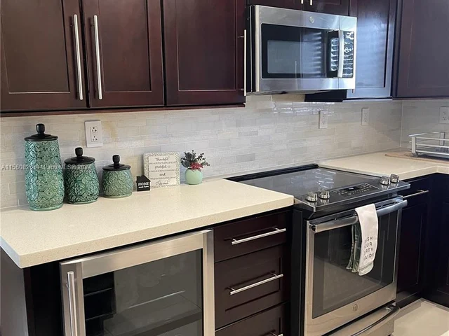 17958 SW 154th Ct # 0, Miami FL 33187