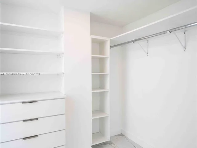 8425 Crespi Blvd # 502, Miami Beach FL 33141