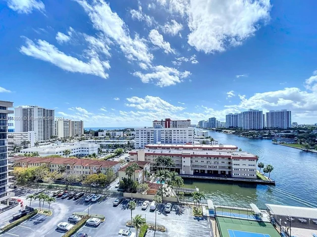 2017 S Ocean Dr # 1206, Hallandale Beach FL 33009