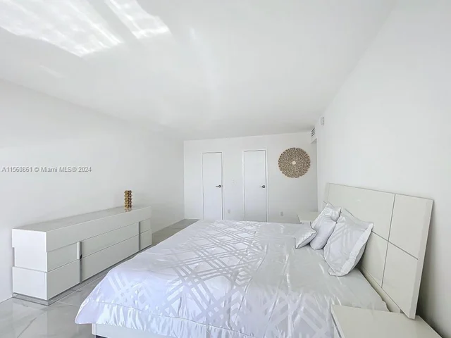 2017 S Ocean Dr # 1206, Hallandale Beach FL 33009